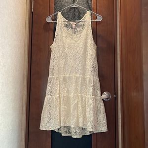 White lace dress